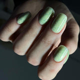 Baza Rubber Shiny Coria 065 – unghii scurte verde pal cu fulgi
