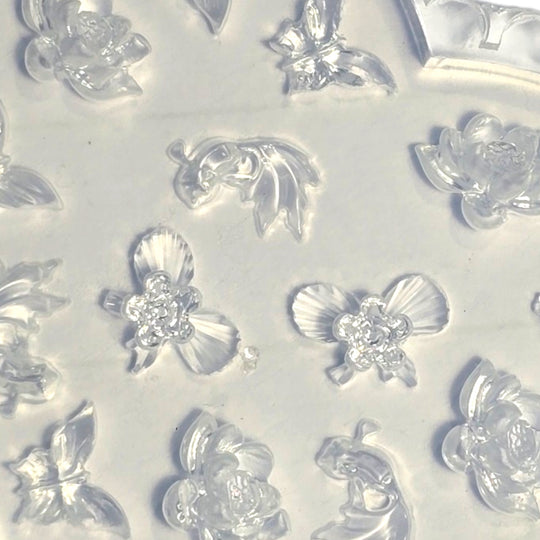 Mold silicon pentru modele 3D 73 – fluturi și flori, prim-plan