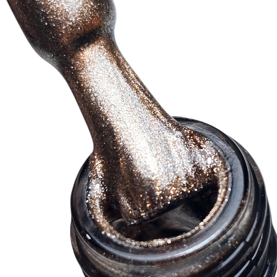 Ojă Mystic Magnetic 10 – textură bronz, vedere apropiată