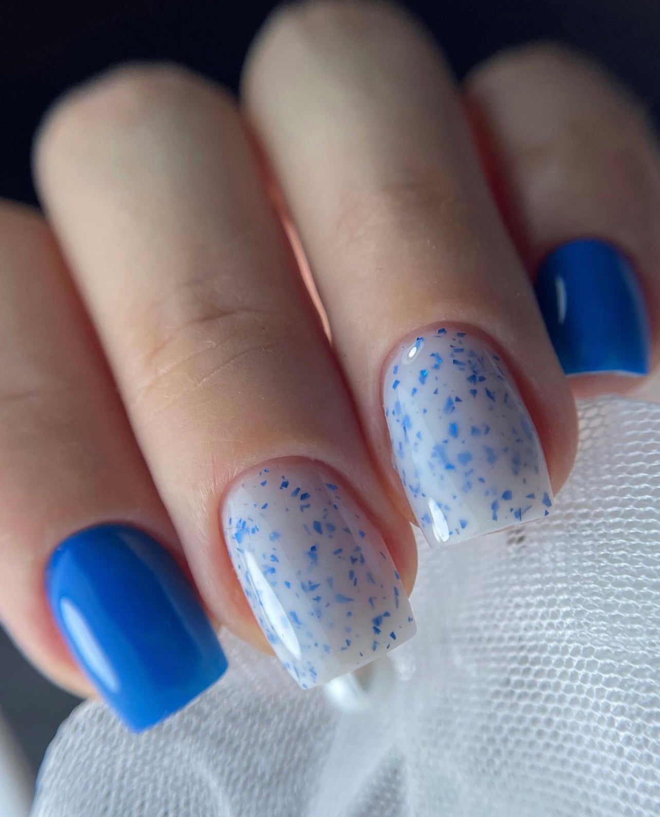 Image of Baza Rubber Shiny Coria 024 15 ml Regal Blue Confetti