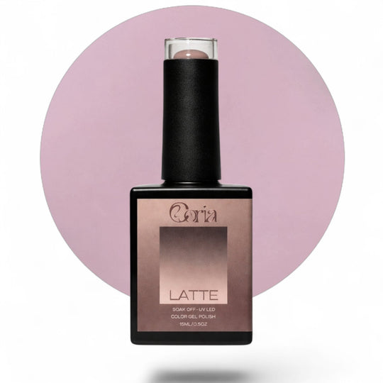 Ojă semipermanentă Coria Latte Nr. 08, flacon 15 ml pe fundal lila-roz