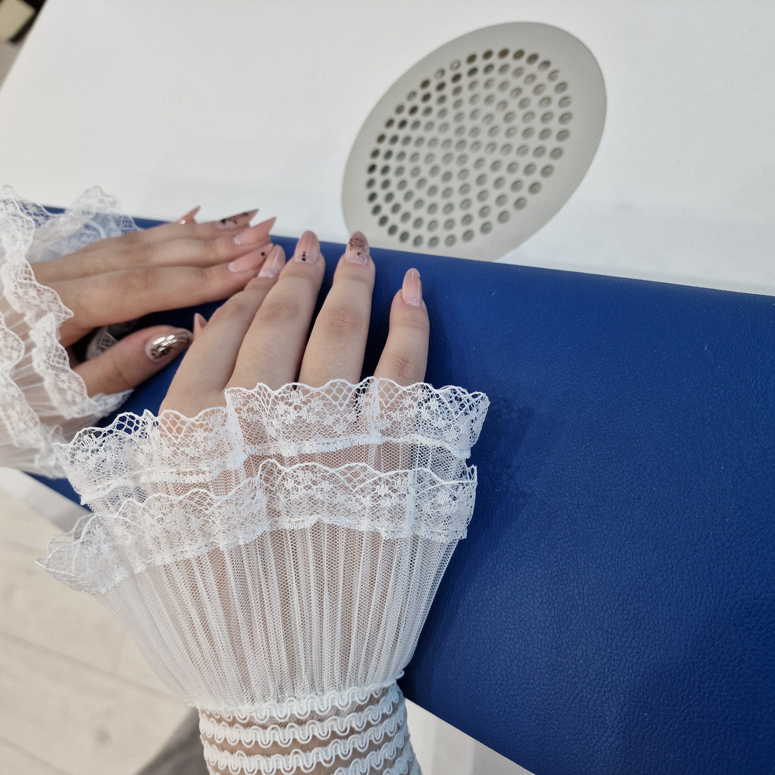 Image of Suport Mana pentru Manichiura Aeroforce Royal Blue