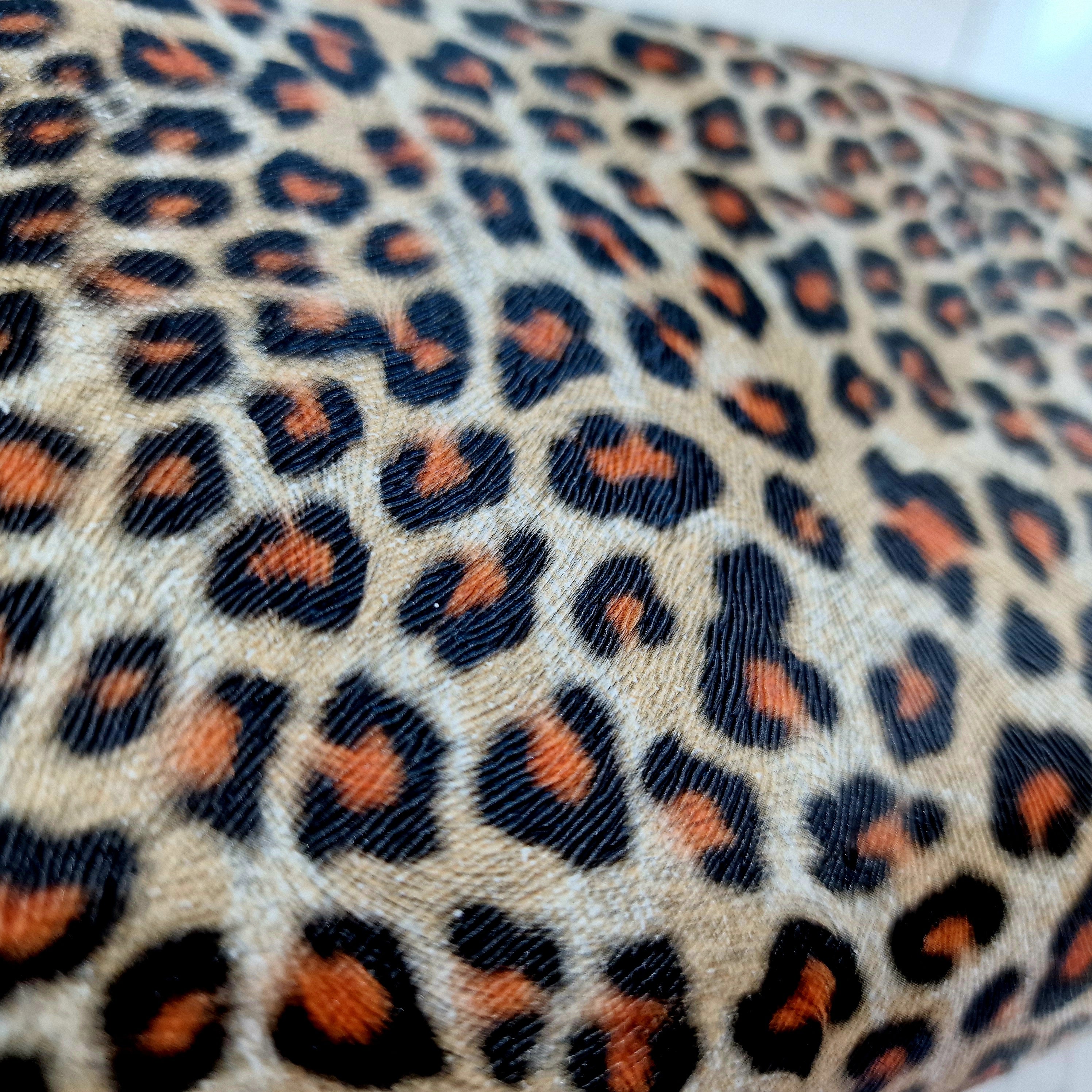 Image of Suport de Mana pentru Manichiura Aeroforce Leopard