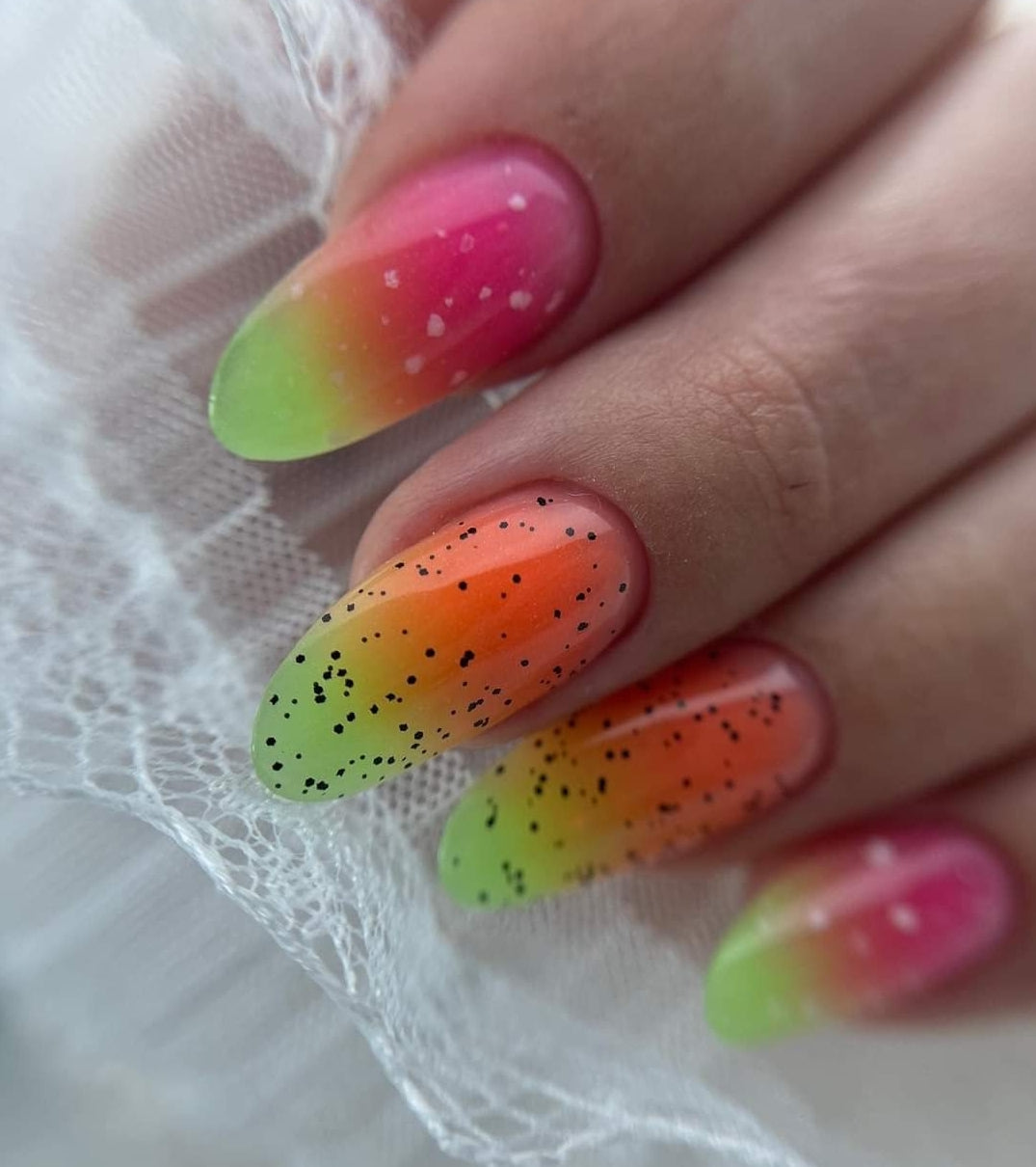 Polygel Coria 50 g Nr 077 Neon Luminos in Intuneric