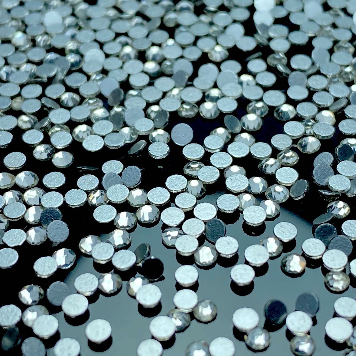 Image of Strasuri Decor Unghii Argintii 1.5mm( foarte mici)